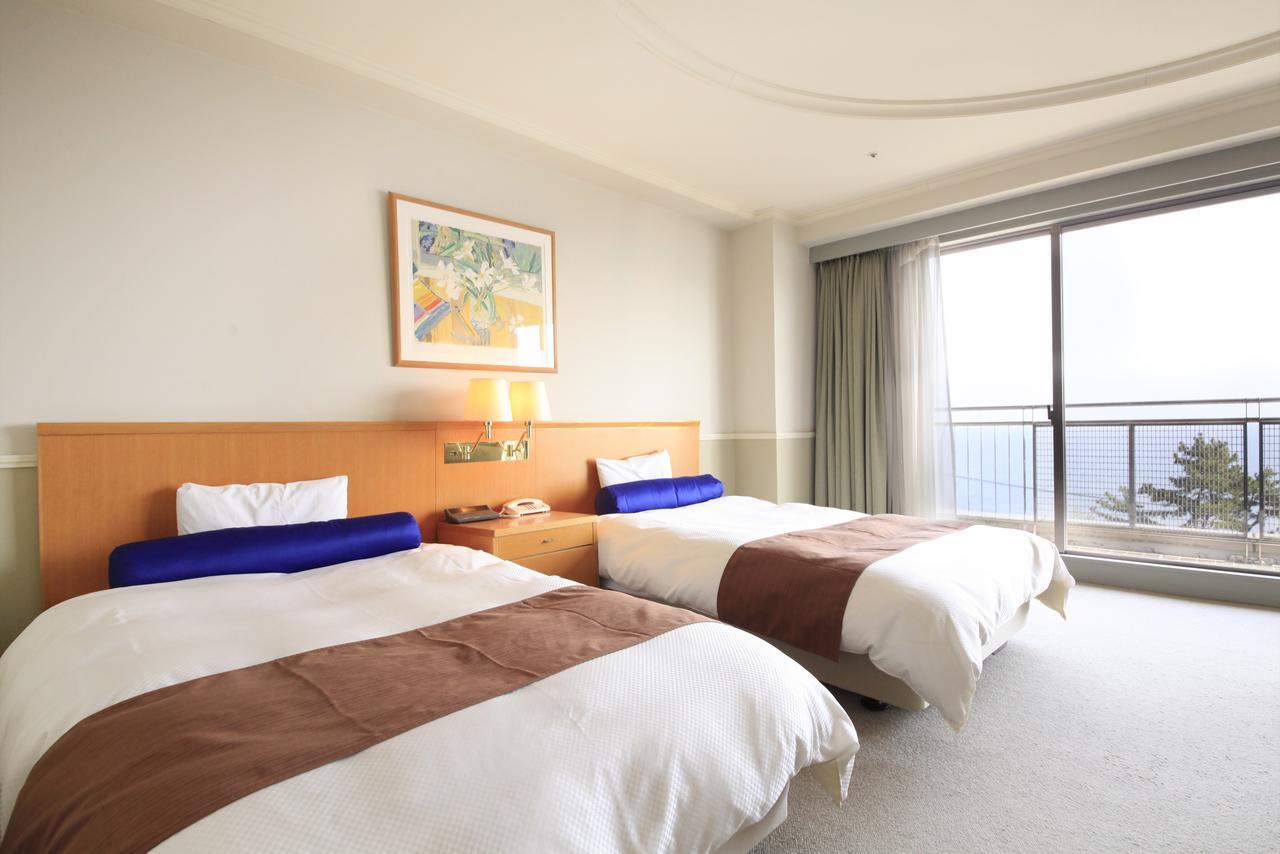 Kkr Hotel Atami Atami  Buitenkant foto