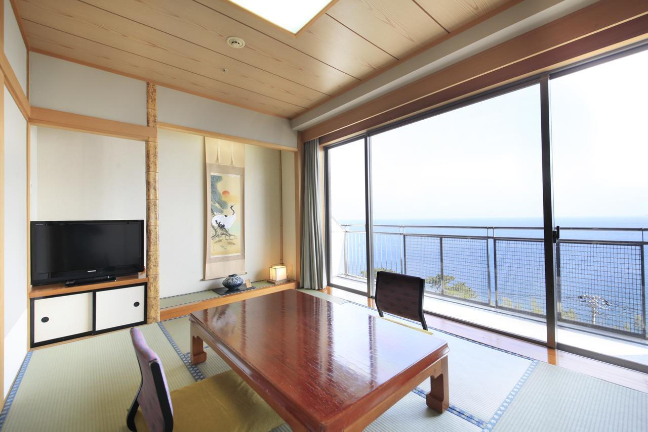 Kkr Hotel Atami Atami  Buitenkant foto