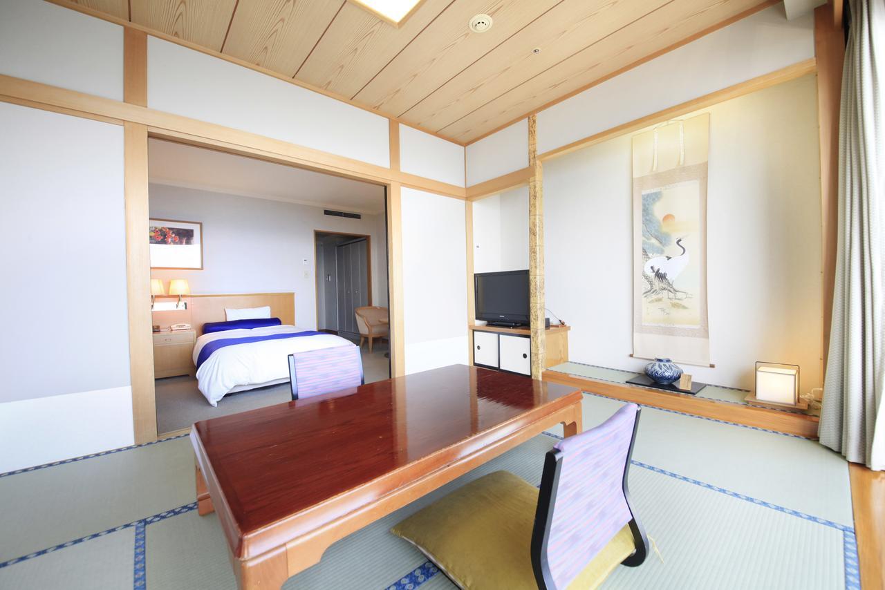 Kkr Hotel Atami Atami  Buitenkant foto